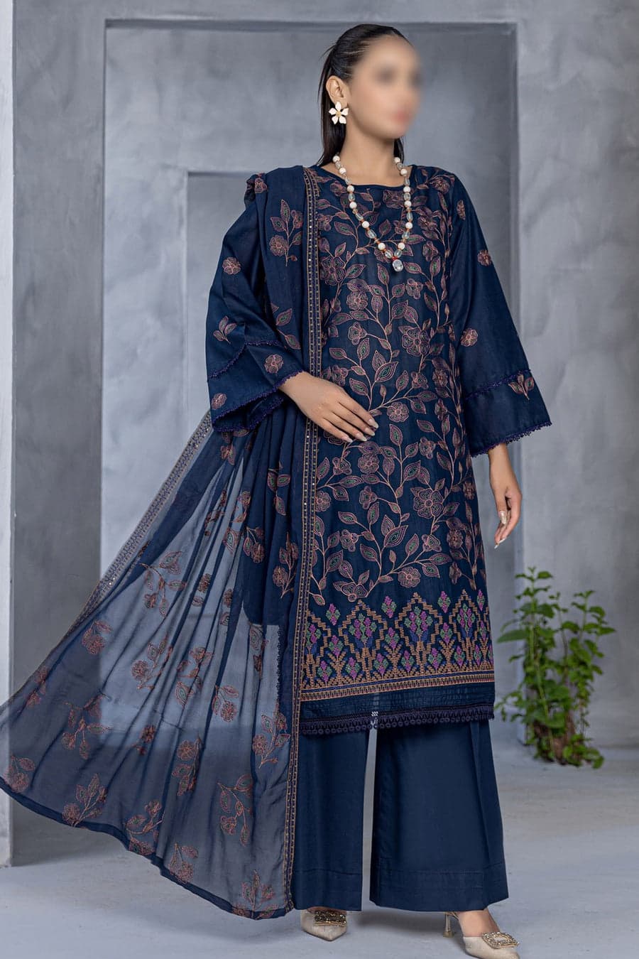 Fantak Lawn Article 4