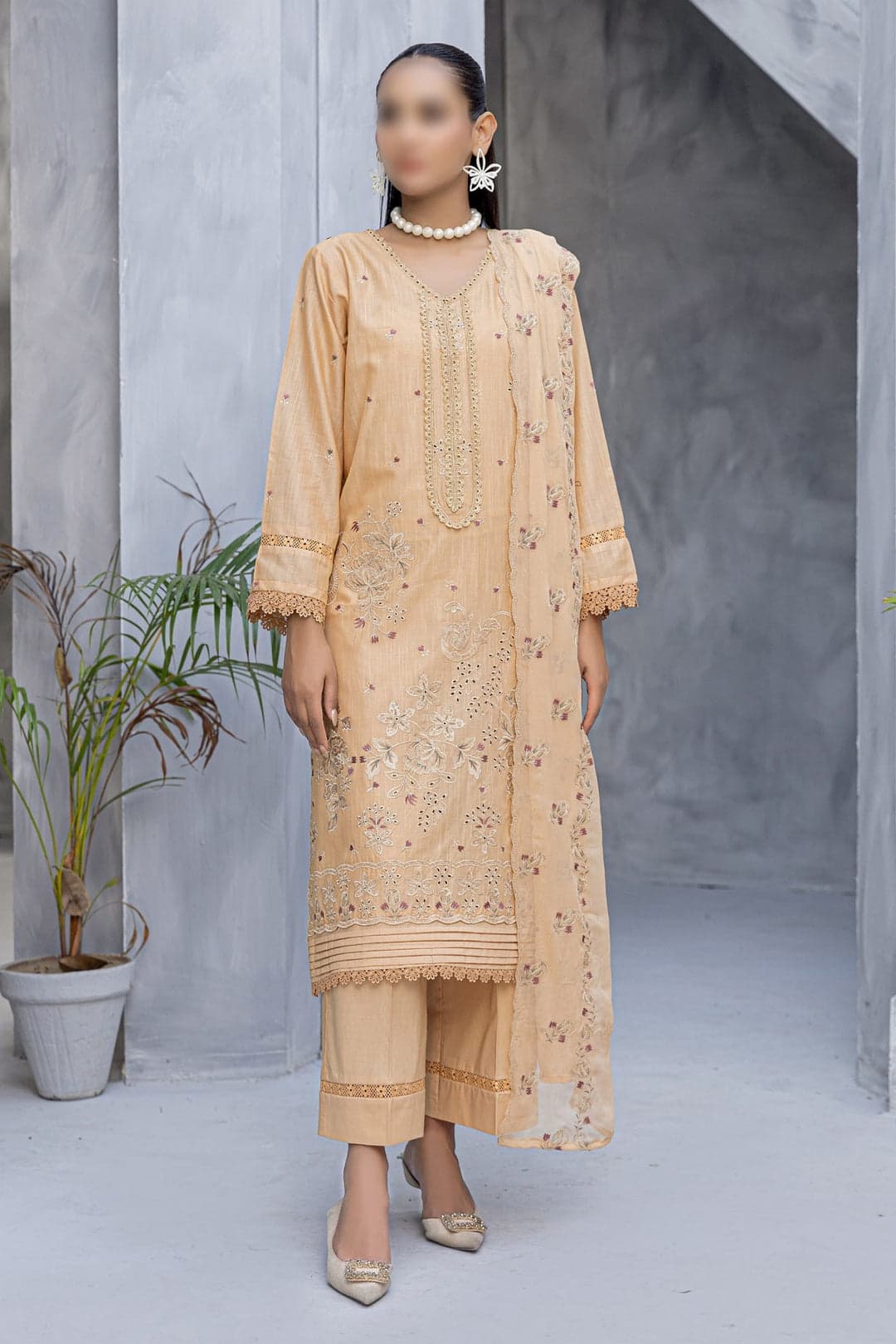 Fantak Lawn Article 5